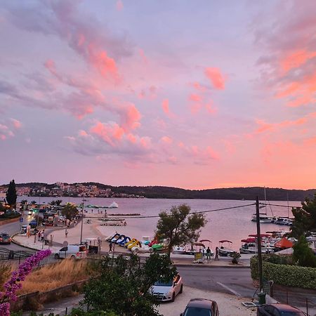 Apartman Simac Okrug Gornji Trogir Kültér fotó