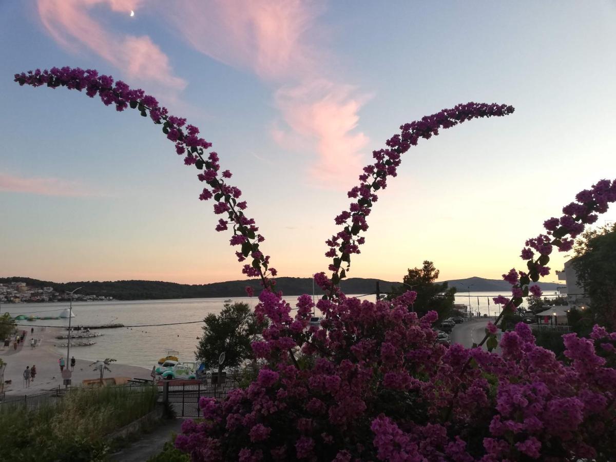 Apartman Simac Okrug Gornji Trogir Kültér fotó