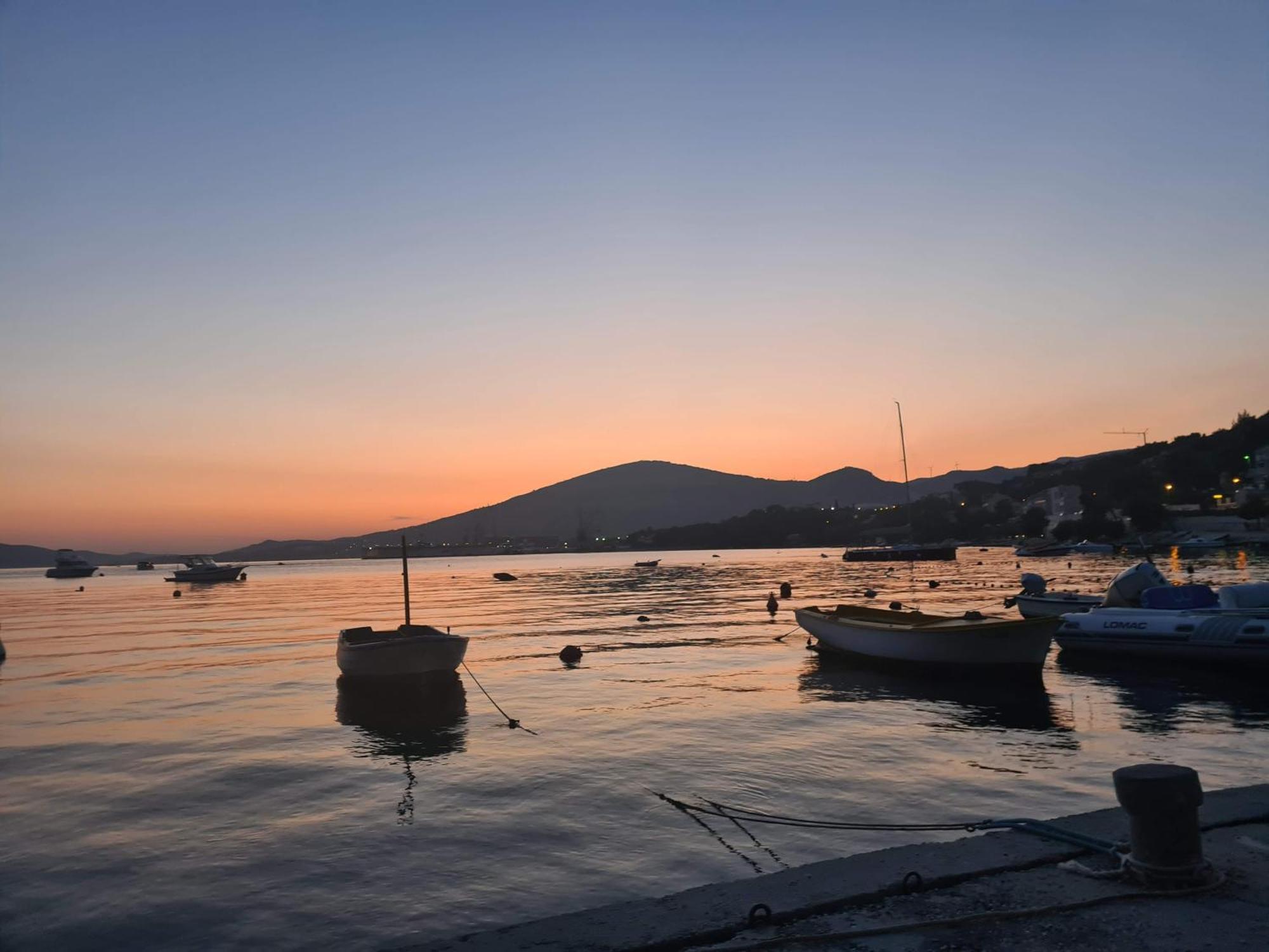 Apartman Simac Okrug Gornji Trogir Kültér fotó